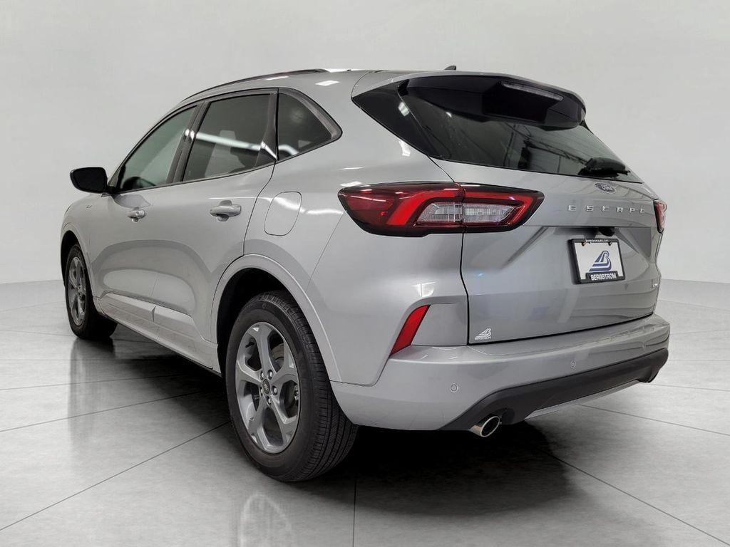 used 2023 Ford Escape car