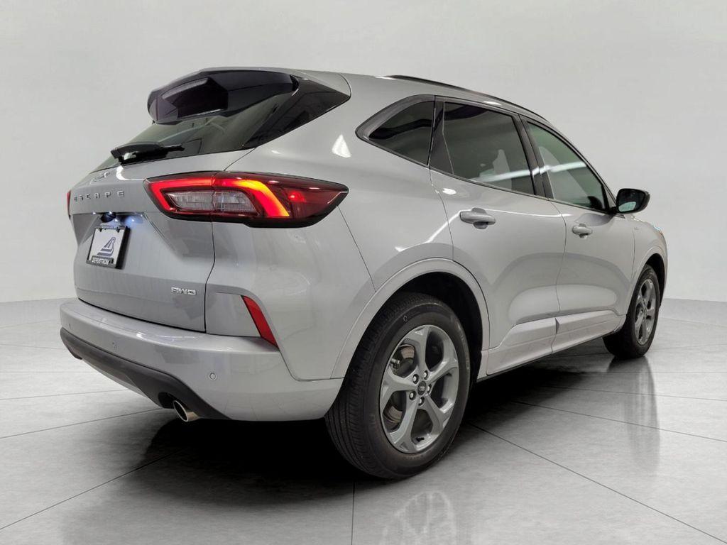 used 2023 Ford Escape car
