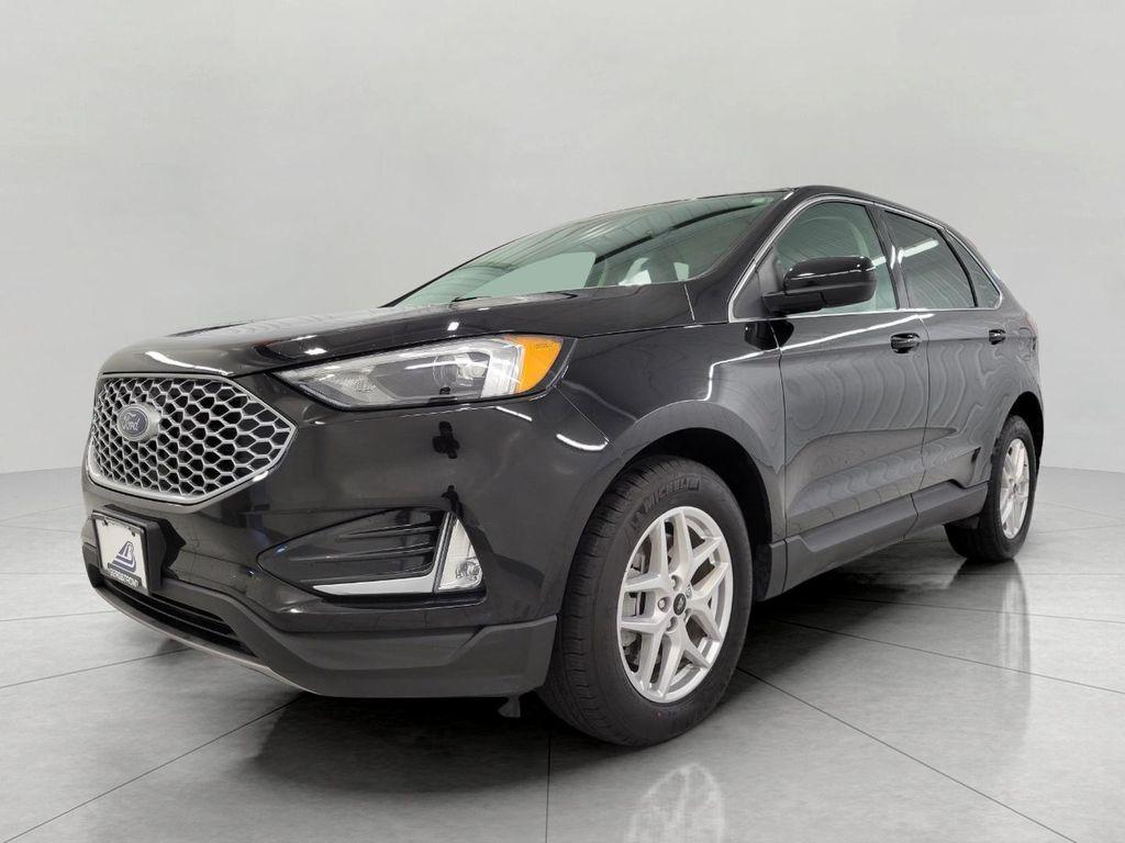 used 2024 Ford Edge car