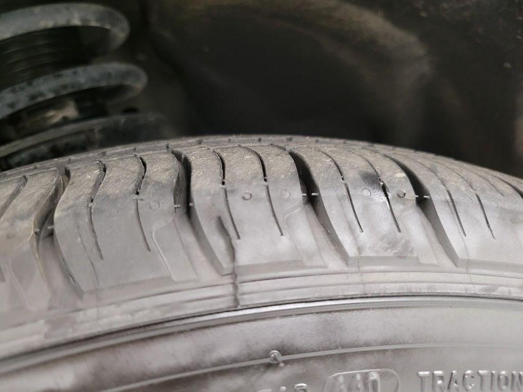 used 2024 Ford Edge car