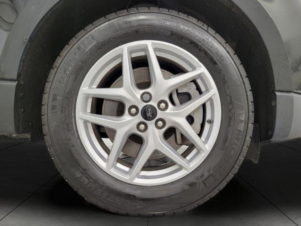 used 2024 Ford Edge car