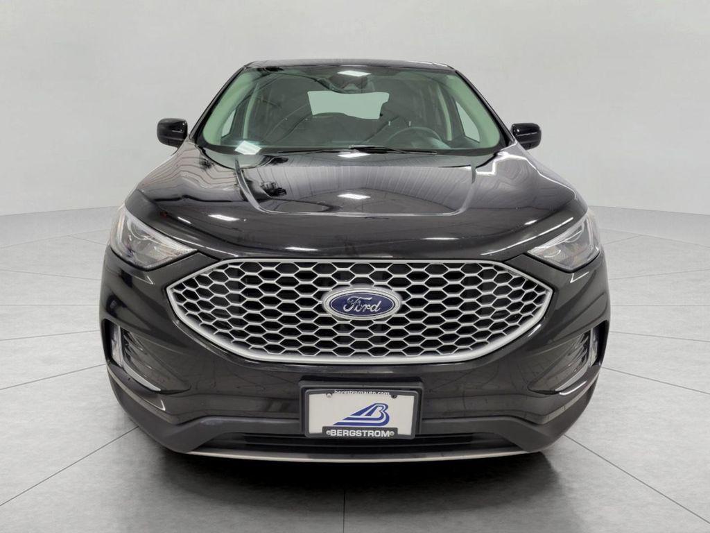 used 2024 Ford Edge car
