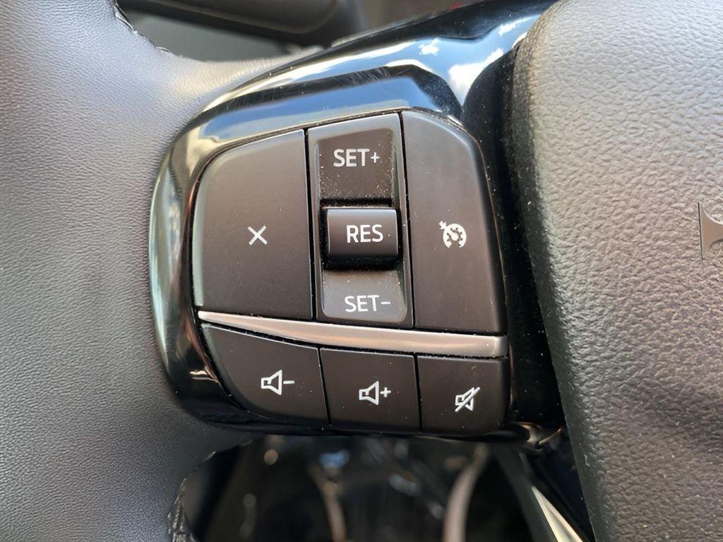 used 2022 Ford Escape car, priced at $21,436