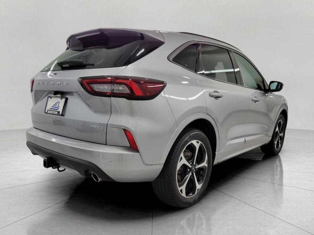 used 2023 Ford Escape car, priced at $26,985