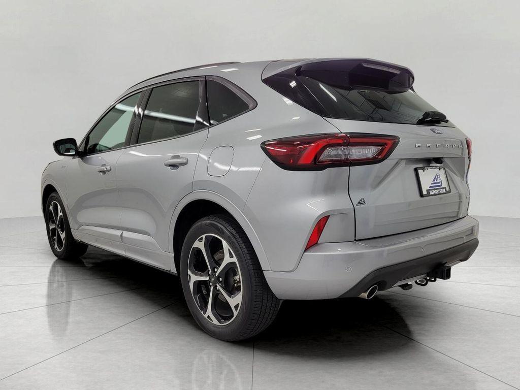 used 2023 Ford Escape car, priced at $26,985