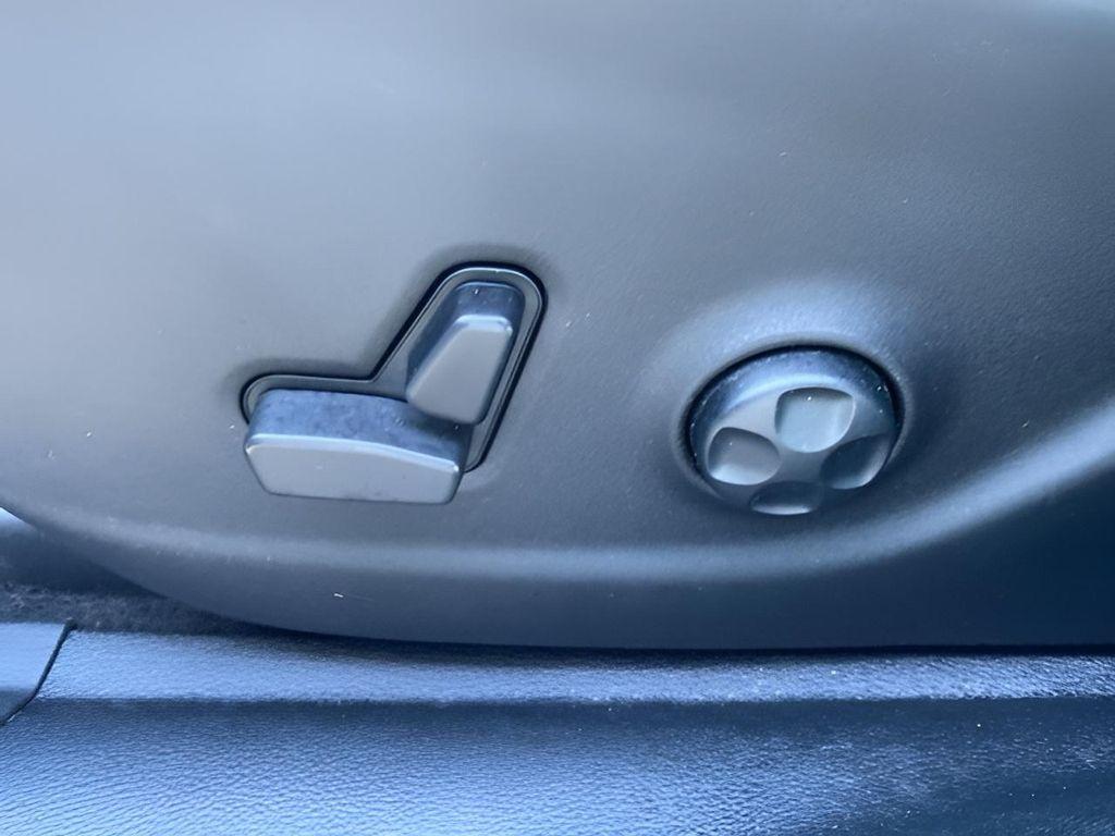 used 2021 Jeep Cherokee car, priced at $20,348