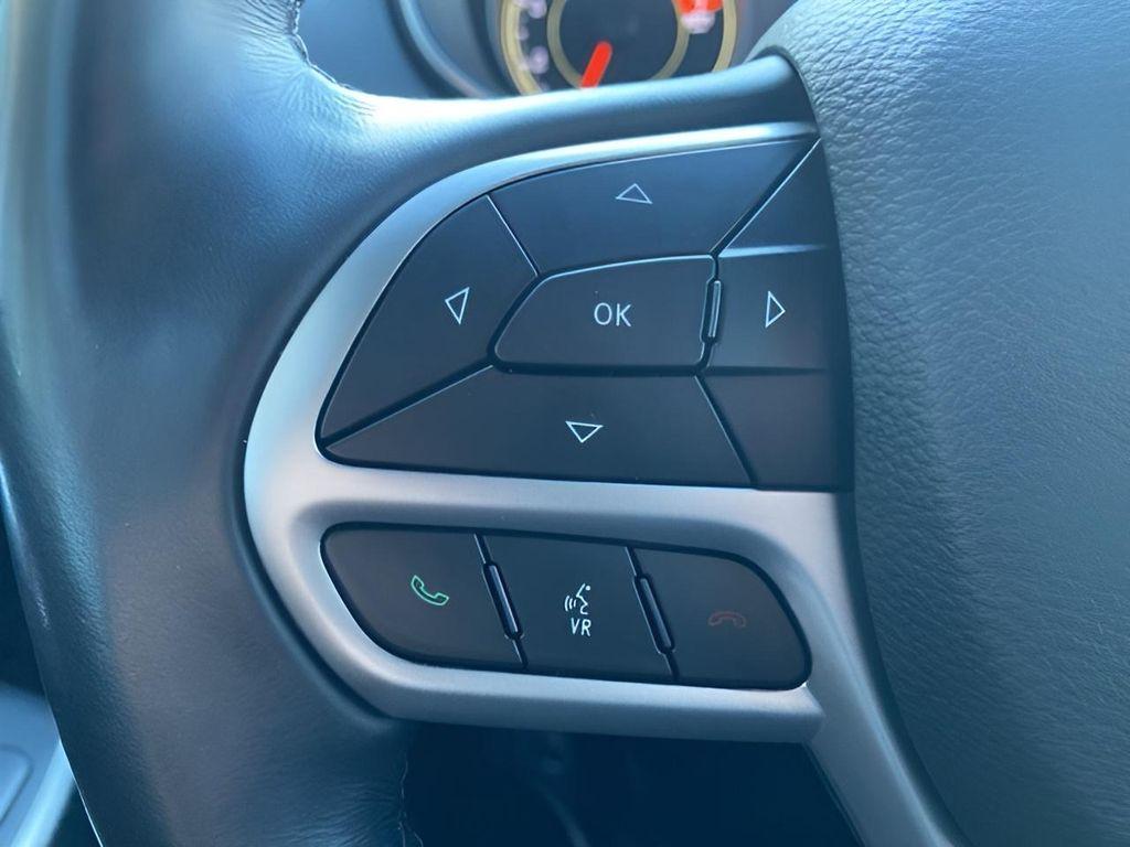 used 2021 Jeep Cherokee car, priced at $20,348