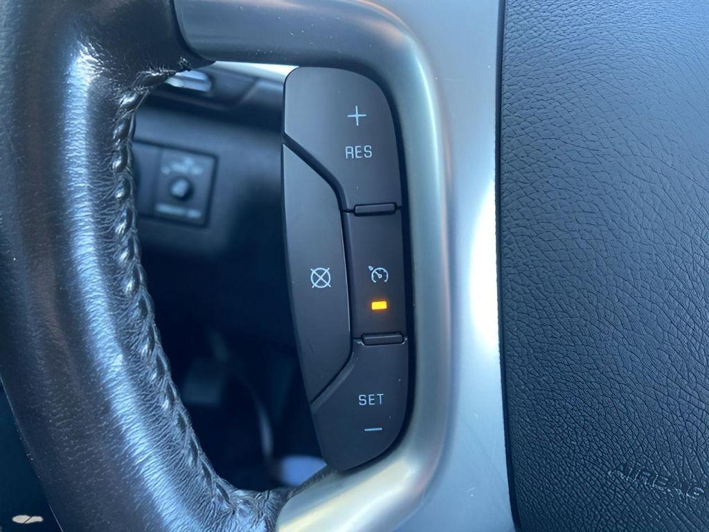 used 2014 Chevrolet Traverse car, priced at $11,000