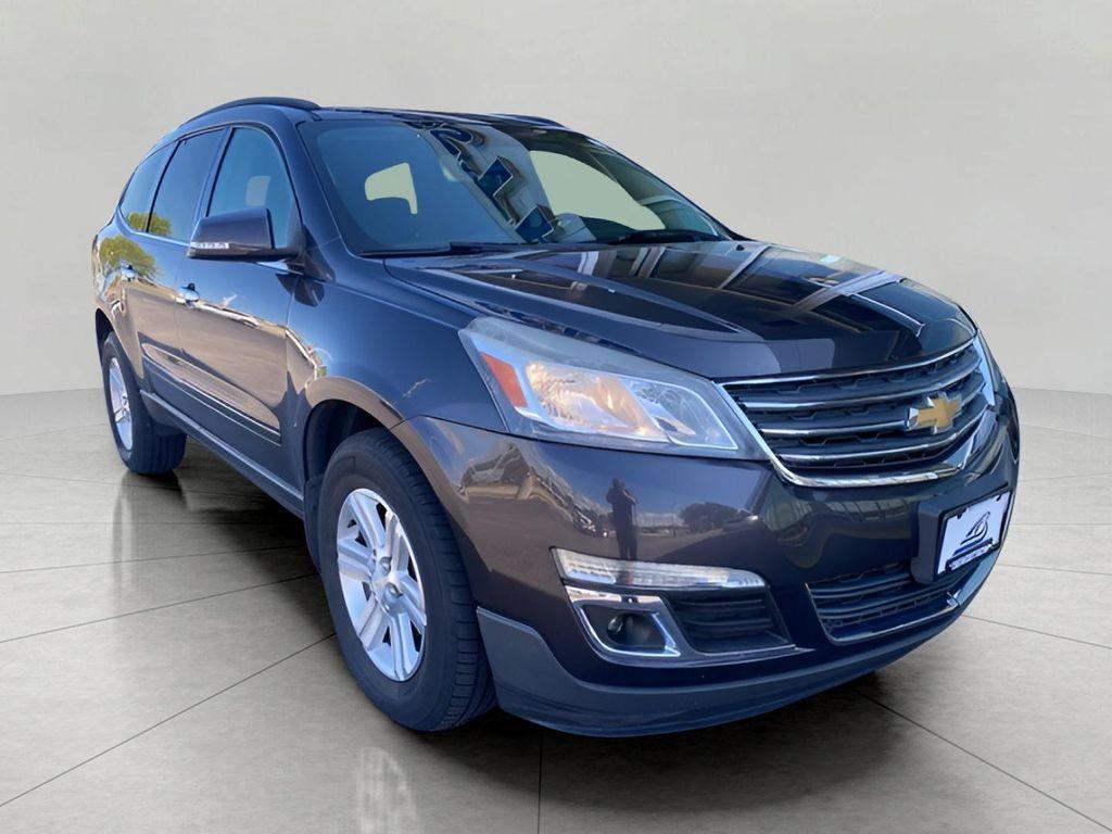 used 2014 Chevrolet Traverse car, priced at $11,000