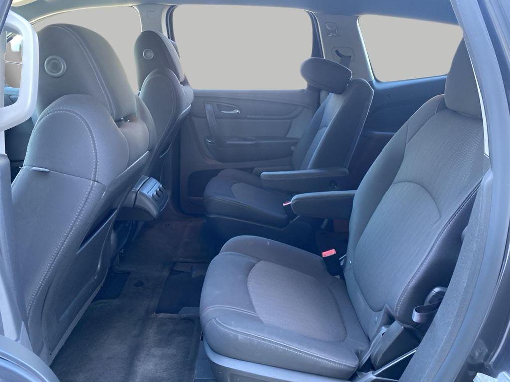 used 2014 Chevrolet Traverse car, priced at $11,000