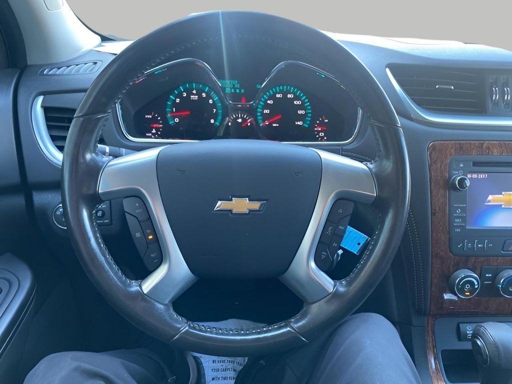 used 2014 Chevrolet Traverse car, priced at $11,000
