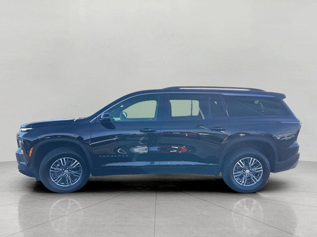 used 2025 Chevrolet Traverse car, priced at $35,850