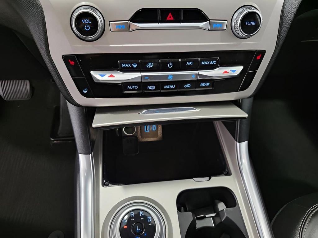 used 2023 Ford Explorer car, priced at $35,000