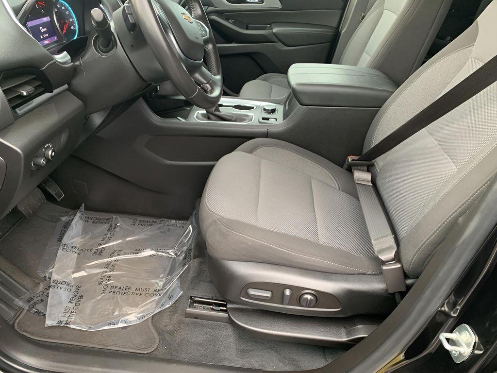 used 2022 Chevrolet Traverse car, priced at $20,971