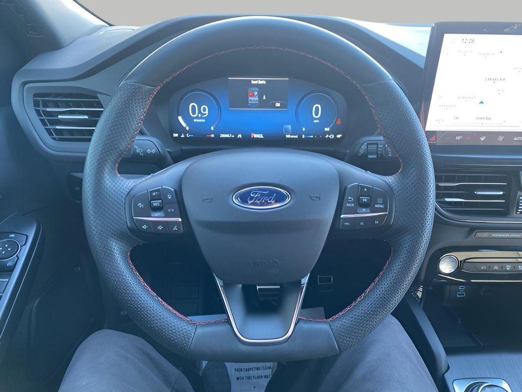 used 2023 Ford Escape car, priced at $26,484