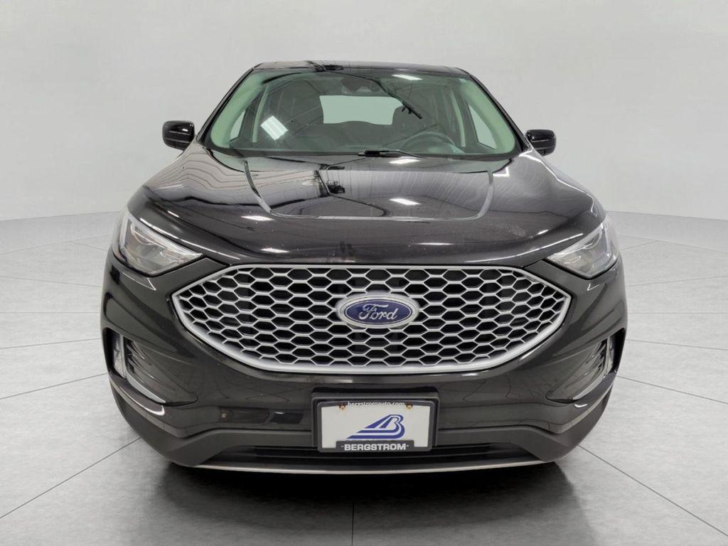 used 2024 Ford Edge car