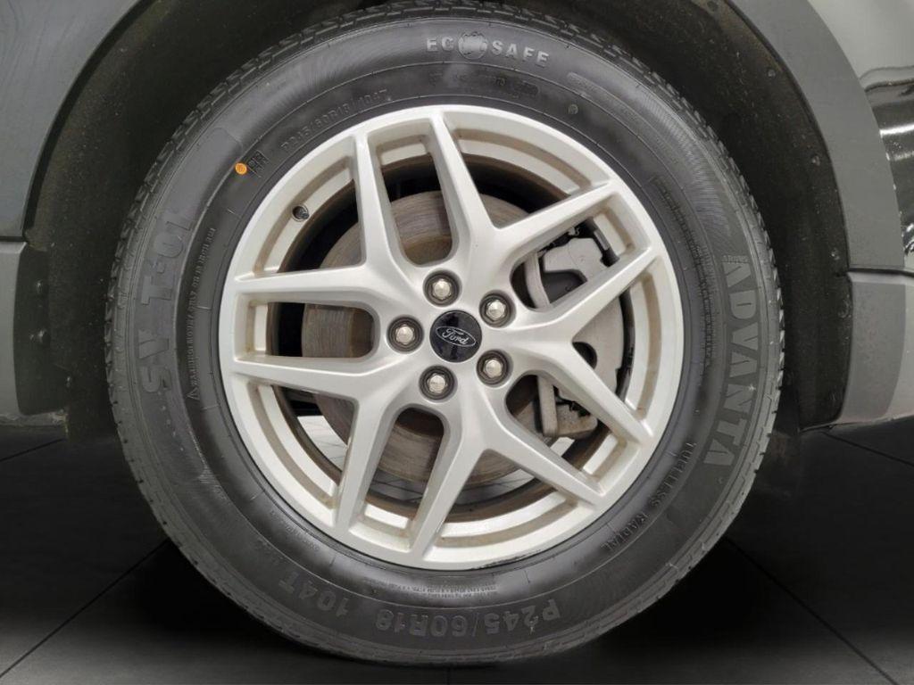 used 2024 Ford Edge car