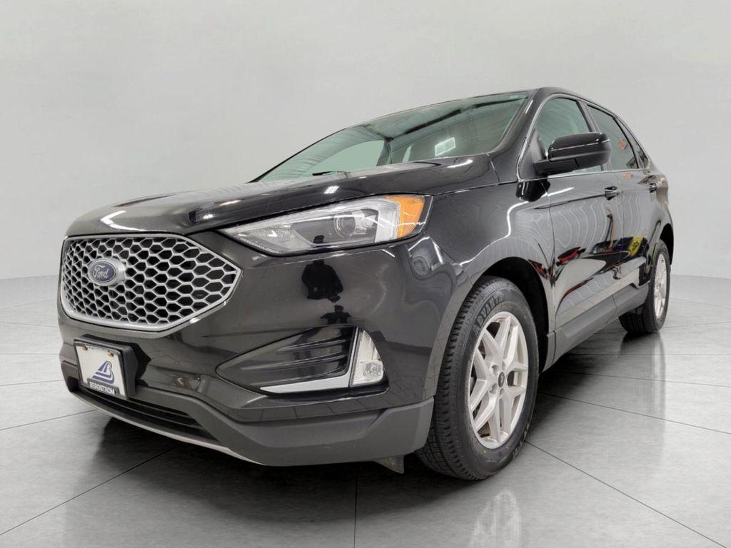 used 2024 Ford Edge car