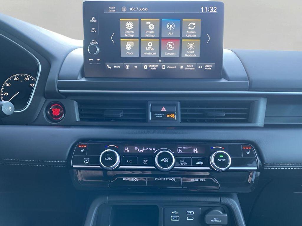 used 2025 Honda Pilot car, priced at $40,692