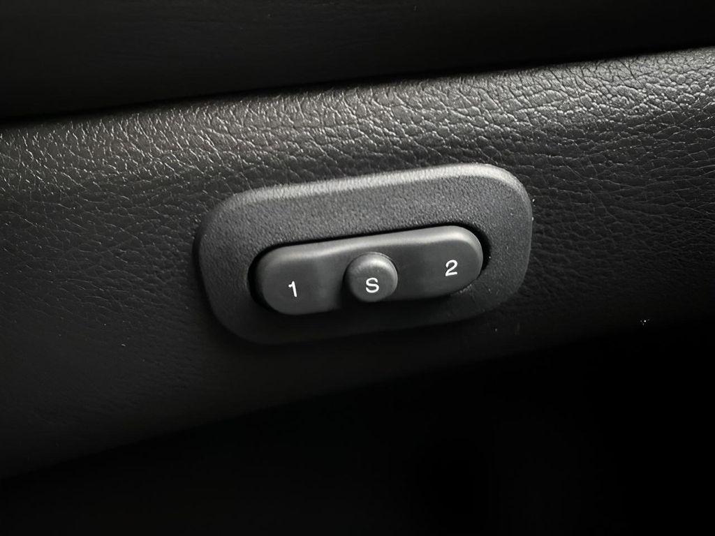 used 2021 Jeep Grand Cherokee car, priced at $25,000