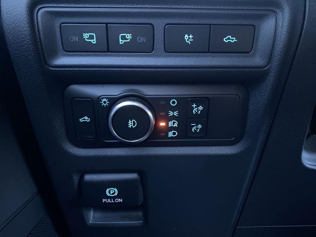 used 2021 Ford F-150 car, priced at $33,598