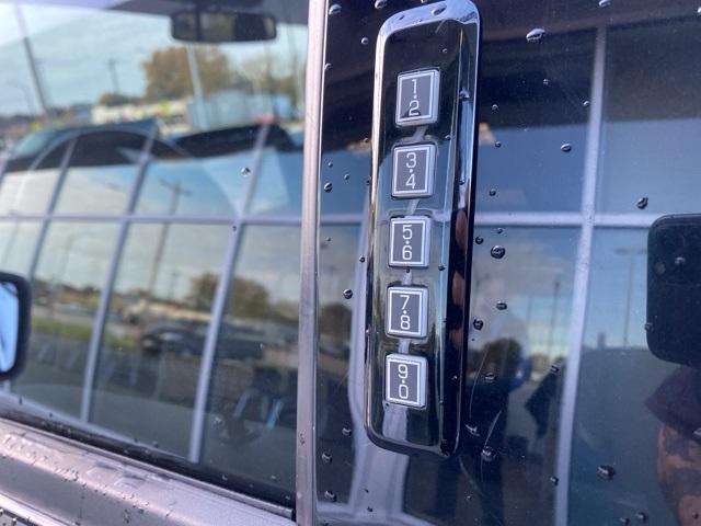 used 2021 Ford F-150 car, priced at $33,598