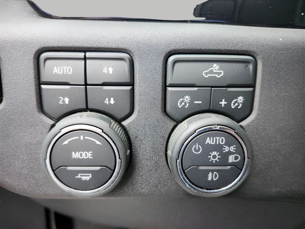 used 2024 Chevrolet Silverado 1500 car, priced at $42,944