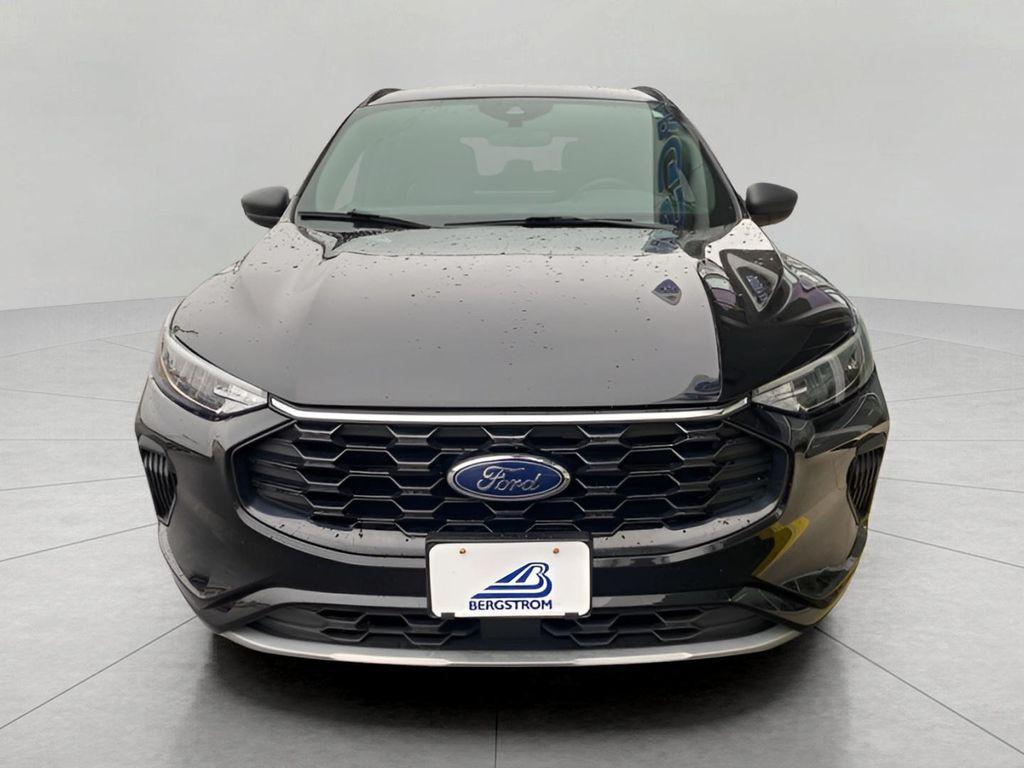 used 2023 Ford Escape car, priced at $23,422