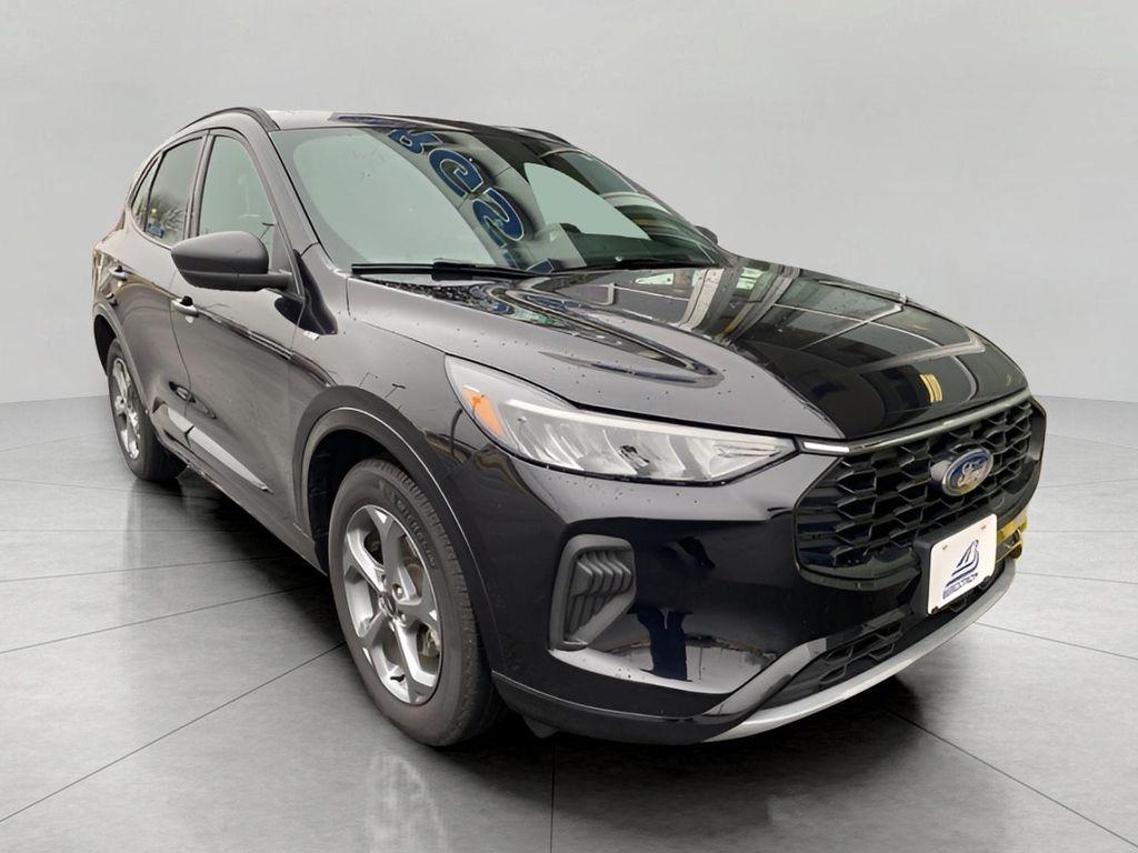 used 2023 Ford Escape car, priced at $23,422