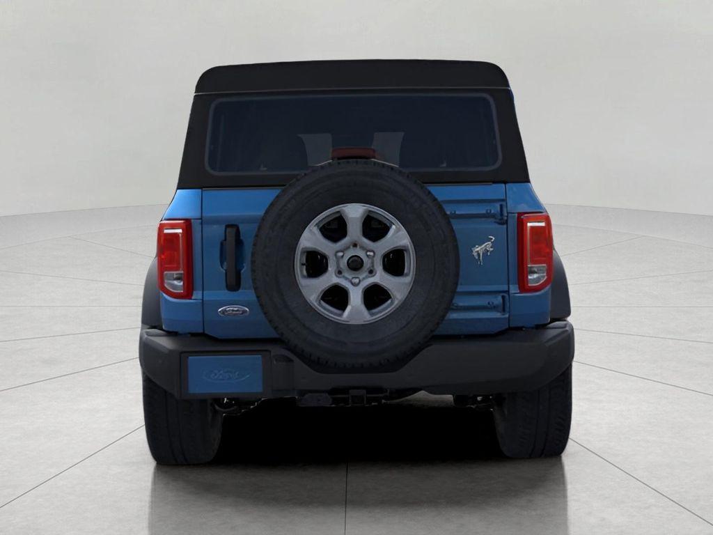 new 2025 Ford Bronco car, priced at $45,021