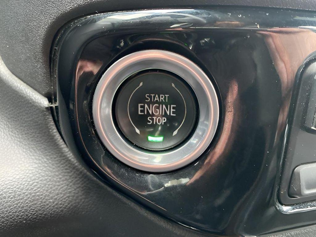 used 2022 Chevrolet Silverado 1500 car, priced at $40,485