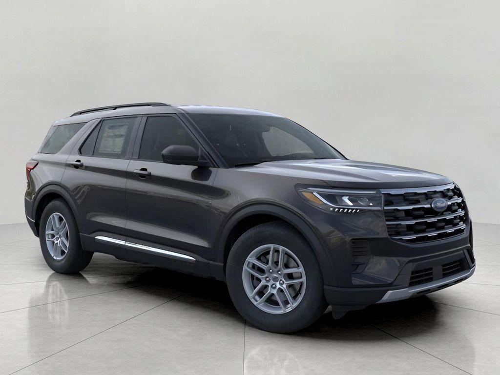 new 2025 Ford Explorer car, priced at $42,114