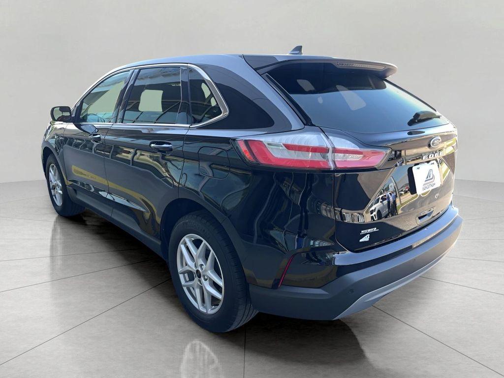 used 2024 Ford Edge car, priced at $26,995