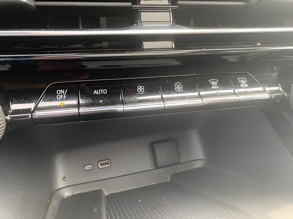 used 2024 Chevrolet Traverse car, priced at $51,500
