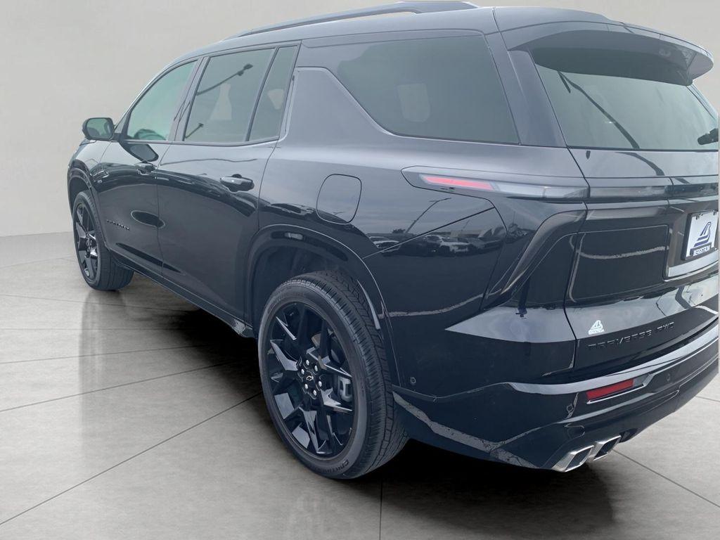 used 2024 Chevrolet Traverse car, priced at $51,500