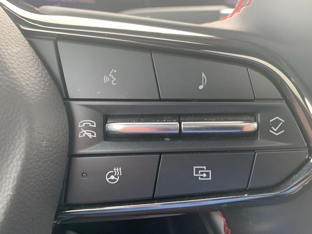 used 2024 Chevrolet Traverse car, priced at $51,500