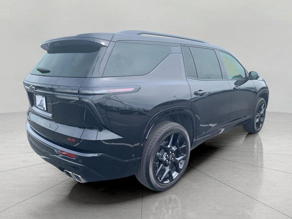 used 2024 Chevrolet Traverse car, priced at $51,500