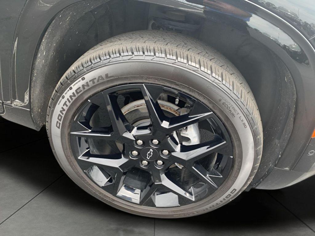 used 2024 Chevrolet Traverse car, priced at $51,500