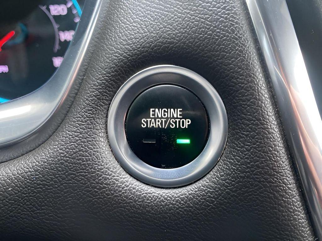 used 2022 Chevrolet Traverse car, priced at $22,859