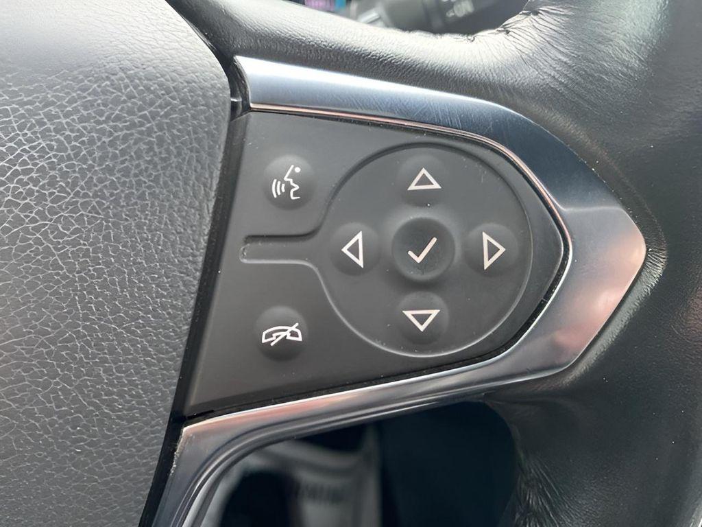 used 2022 Chevrolet Traverse car, priced at $22,859