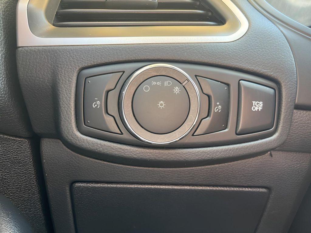 used 2024 Ford Edge car, priced at $25,500