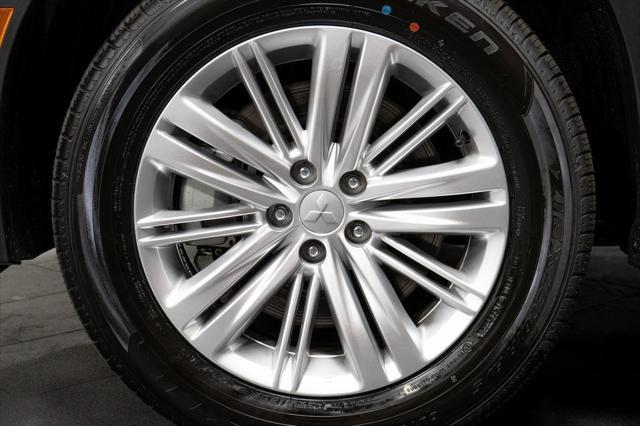 new 2025 Mitsubishi Outlander PHEV car