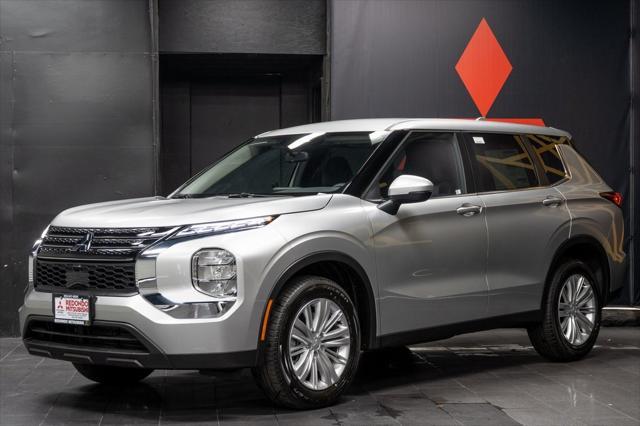 new 2025 Mitsubishi Outlander PHEV car