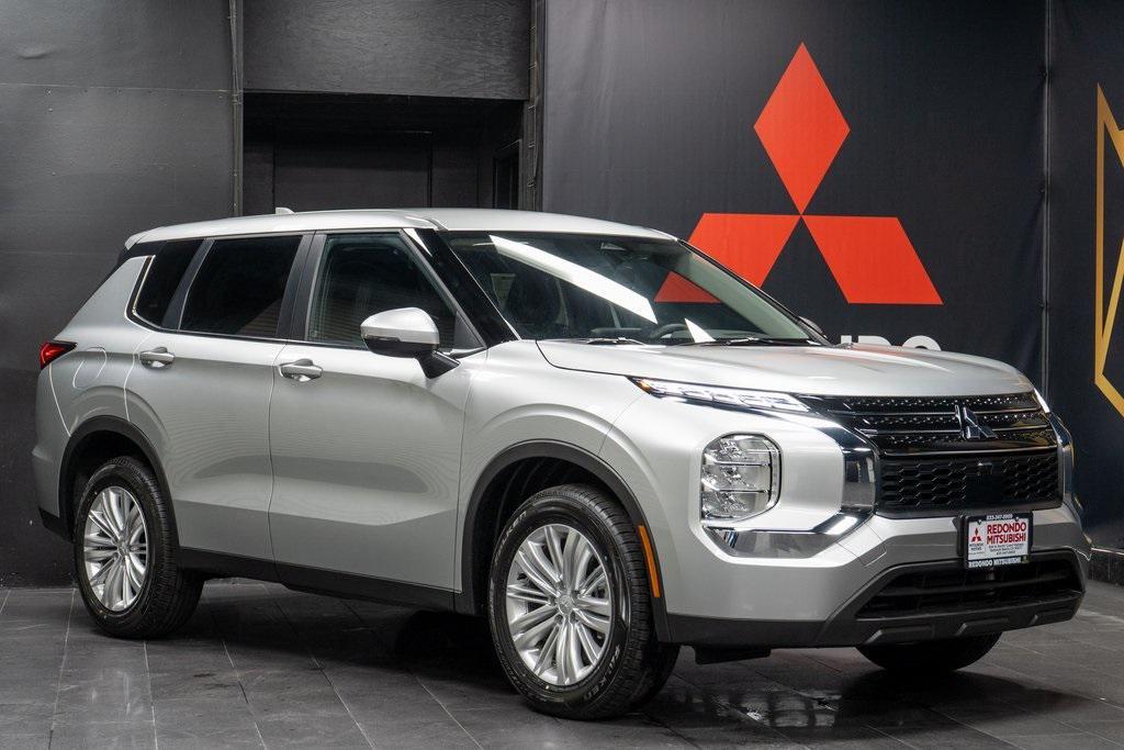 new 2025 Mitsubishi Outlander PHEV car, priced at $42,480