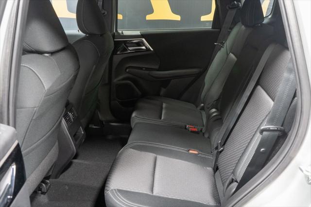 new 2025 Mitsubishi Outlander PHEV car
