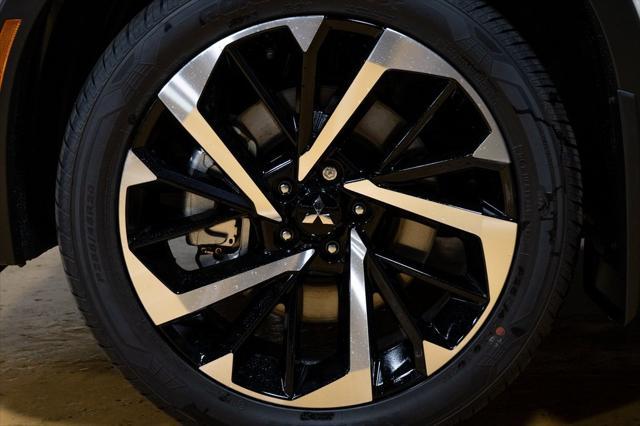 new 2025 Mitsubishi Outlander PHEV car, priced at $48,275
