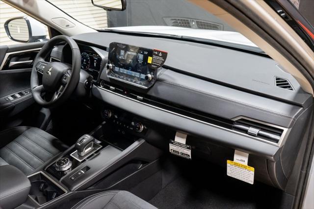 new 2025 Mitsubishi Outlander PHEV car, priced at $48,275
