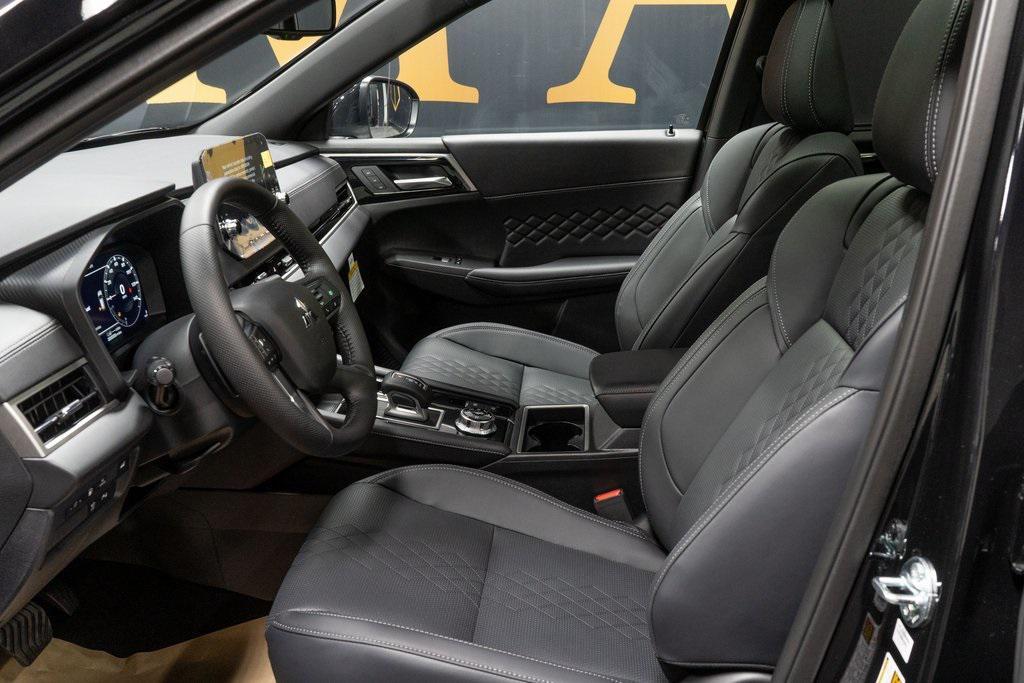 new 2025 Mitsubishi Outlander PHEV car, priced at $51,155