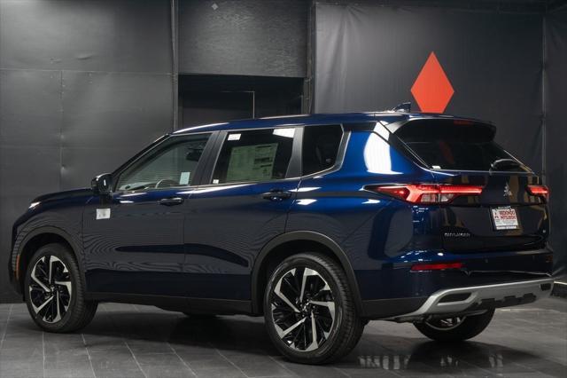 new 2024 Mitsubishi Outlander car, priced at $36,125