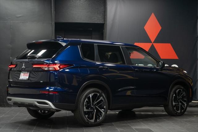 new 2024 Mitsubishi Outlander car, priced at $36,125